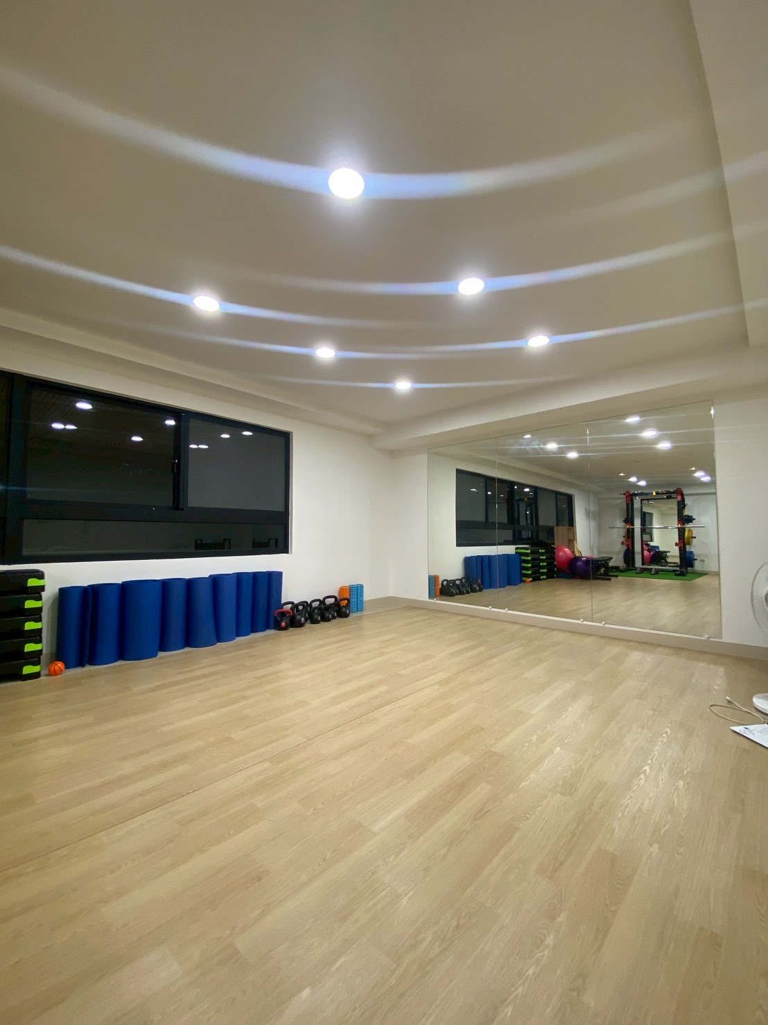 LINE_ALBUM_環境照_260401_5